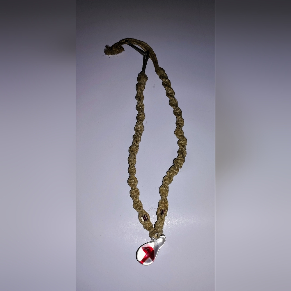 Small mushroom necklace